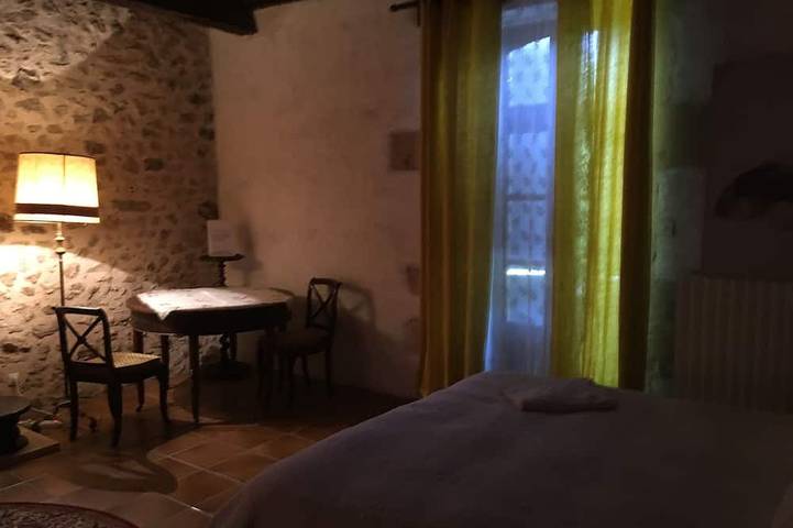 Location de vacances pour 6 personnes, avec terrasse à Capdrot - 3