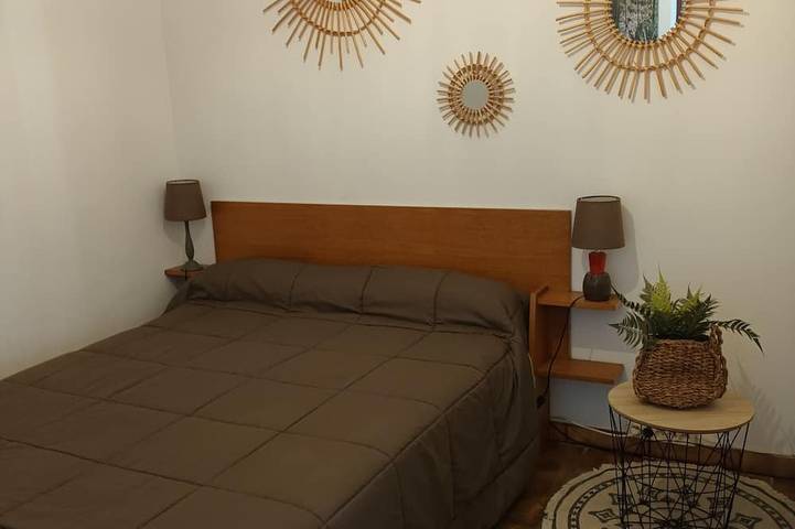 Gîte pour 4 personnes, avec jardin à Embrun - 2