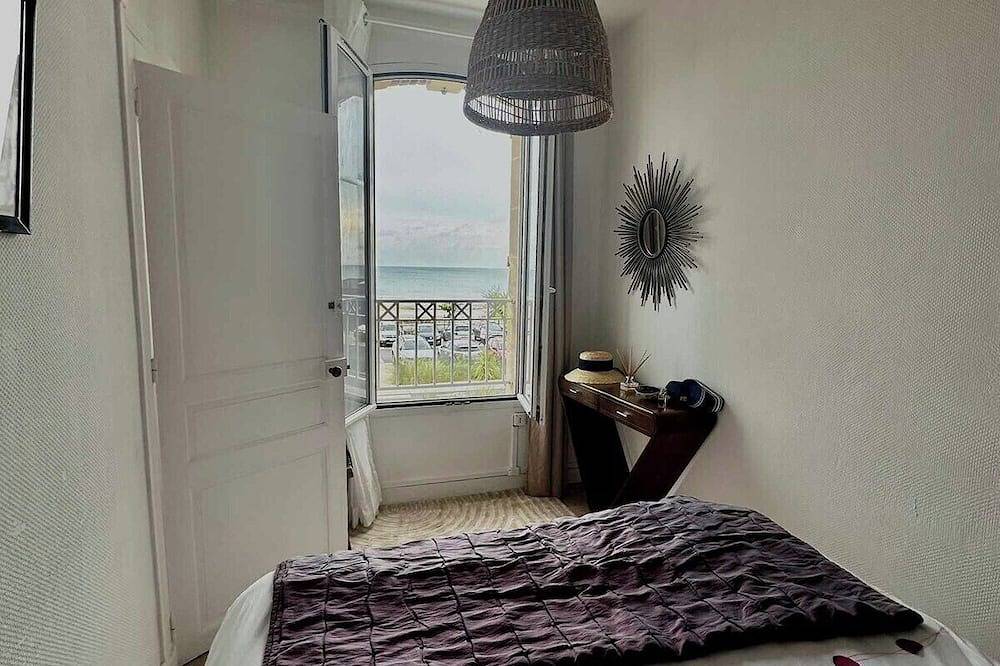 Apartamento entero, Bel Horizon, charming apartment with balcony and sea view in Luc-sur-Mer, Región de Caen