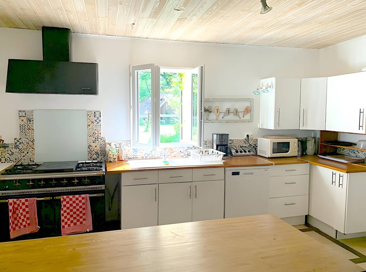 Maison calme et indépendante avec piscine et jardin privatifs, à 30 min de Bordeaux in Origne, Région de Langon