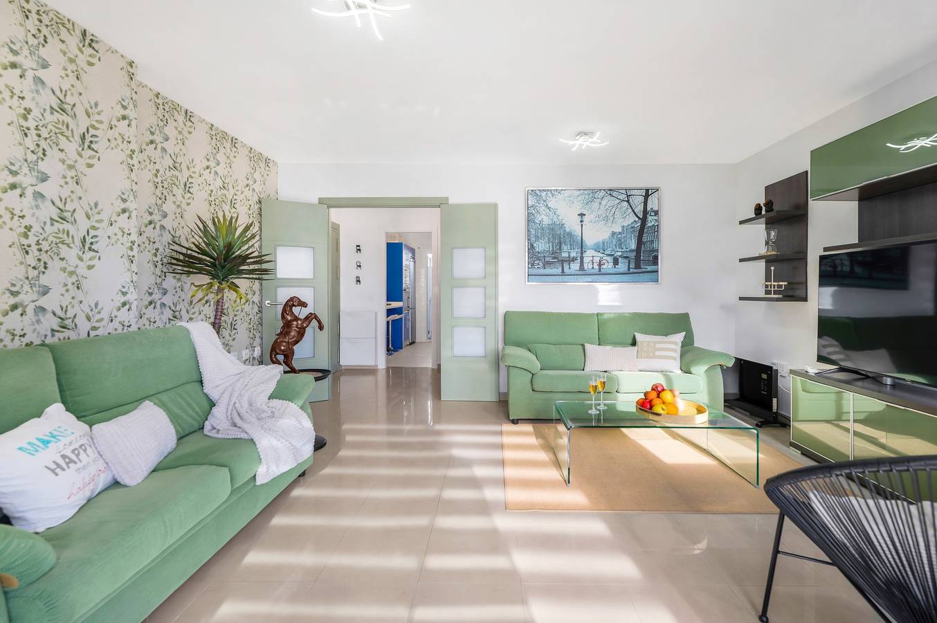 Ganze Wohnung, Las Gaviotas – Apartment mit Meerblick, Balkon und kostenlosem Wlan in Fuengirola in Torreblanca (Fuengirola), Fuengirola
