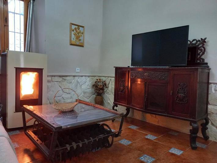 Casa de vacaciones para 8 personas, con jacuzzi además de piscina y jardín, Familias con niños - 1