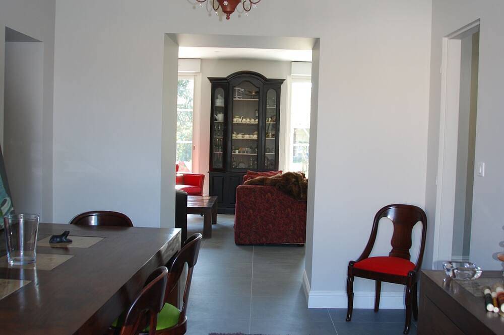 Confortable Maison aux Portes du Médoc in Arsac, Lesparre-Médoc region