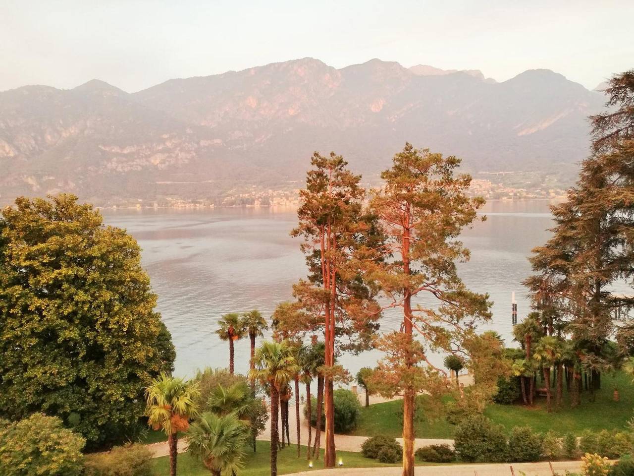 Ganze Wohnung, Apartment 'Bellagio Retreat' mit Seeblick, Wlan und Klimaanlage in Limonta (Oliveto Lario), Oliveto Lario