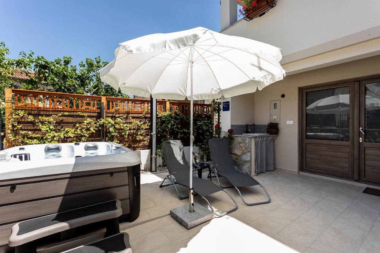 One-Bedroom House in Lakmartin, Krk