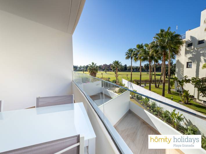 Apartamento para 6 personas, con vistas y terraza en Playa Granada