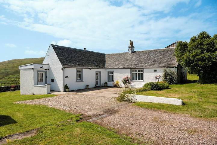 Cottage for 4 people, with garden and terrace on Campbeltown