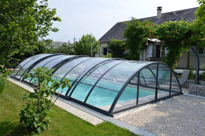 Gîte pour 2 personnes, avec piscine et sauna ainsi que jardin et jacuzzi à Monteaux - 2