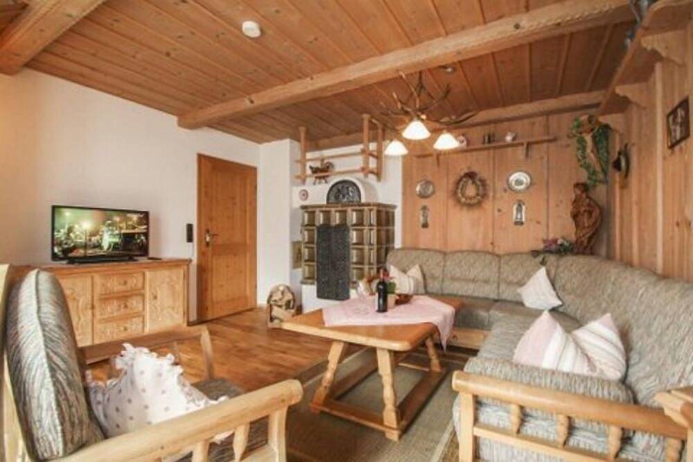 Ganze Wohnung, Ferienwohnung Hoamat bis 4 Personen, 70 qm, 2 sep. Schlafzimmer, Balkon in Bad Feilnbach, Alpenland Tegernsee Schliersee