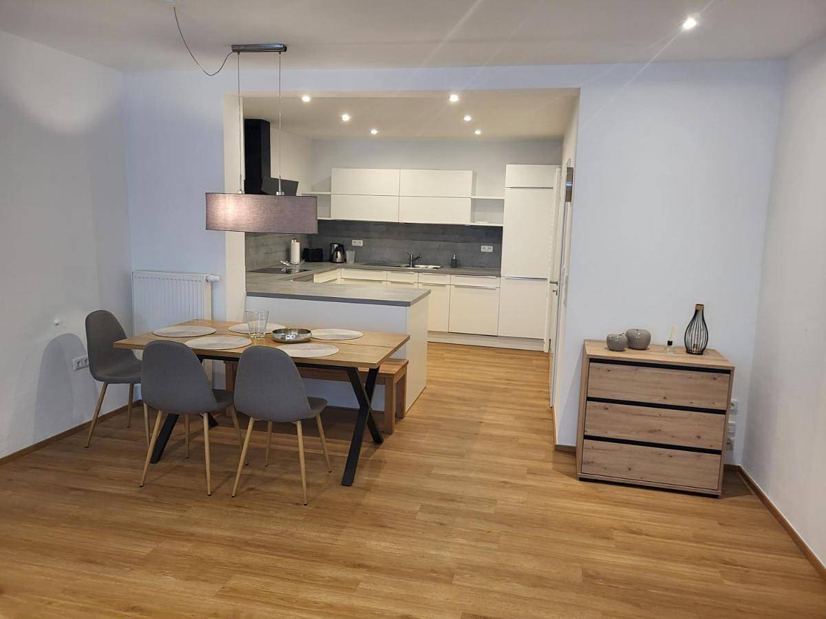 Ganze Wohnung, One-Bedroom Apartment in Ebern, Landkreis Haßberge