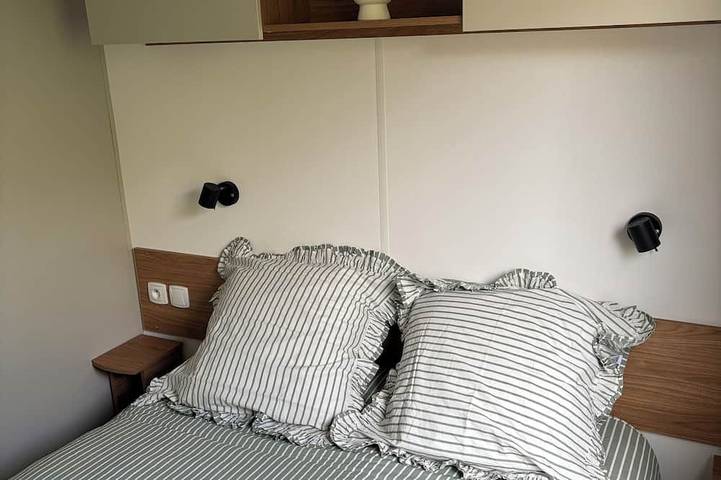 Mobile Home 291, 4-Star Siblu Campground, Wi-Fi, Air Conditioning in Lattes, Costa mediterránea (Francia)