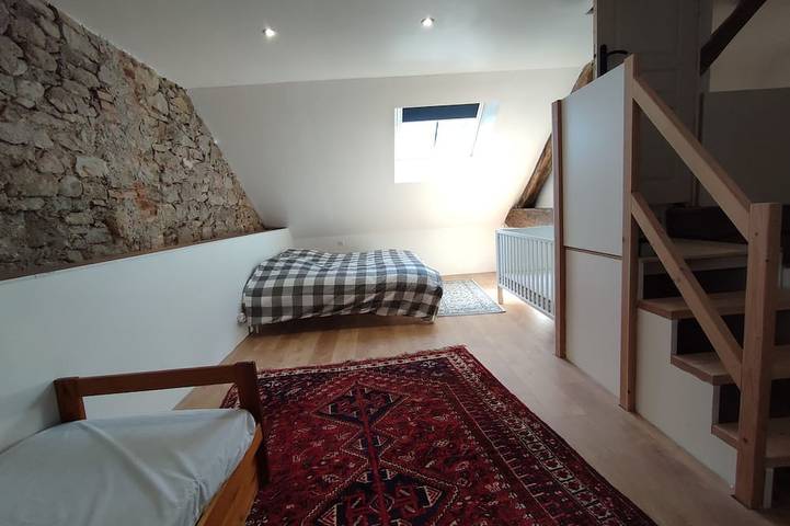 Location de vacances pour 8 personnes, avec jardin à Montfaucon-Montigné - 3