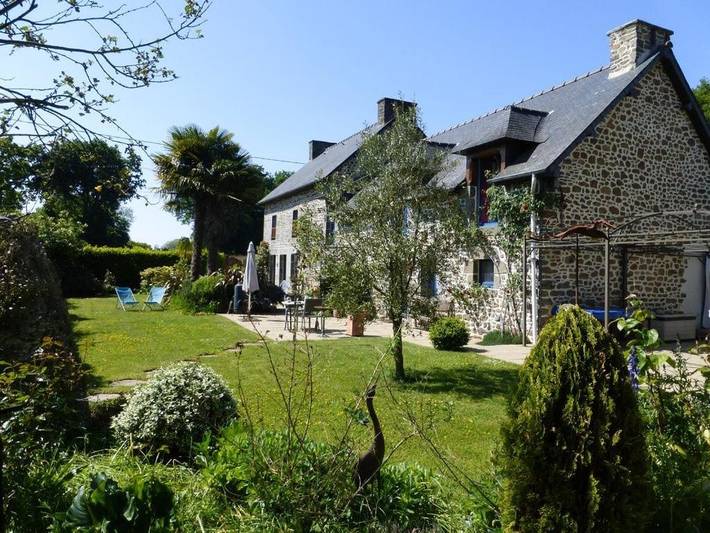 Chambre d’hôte pour 2 personnes, avec jardin ainsi que terrasse et vue