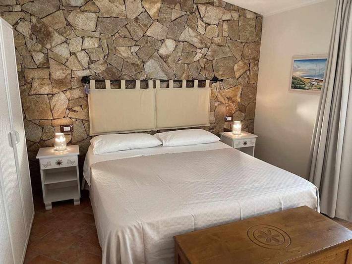 Ferienhaus für 4 Personen, mit Balkon und Garten in Chia