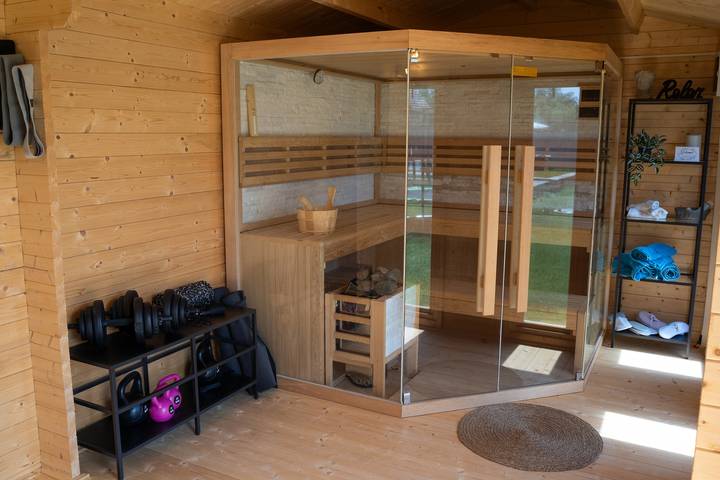 Villa pour 9 personnes, avec jardin et sauna, adapté aux familles à Biograd na Moru - 3