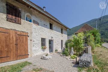 Gîte pour 4 personnes, avec terrasse dans Nances