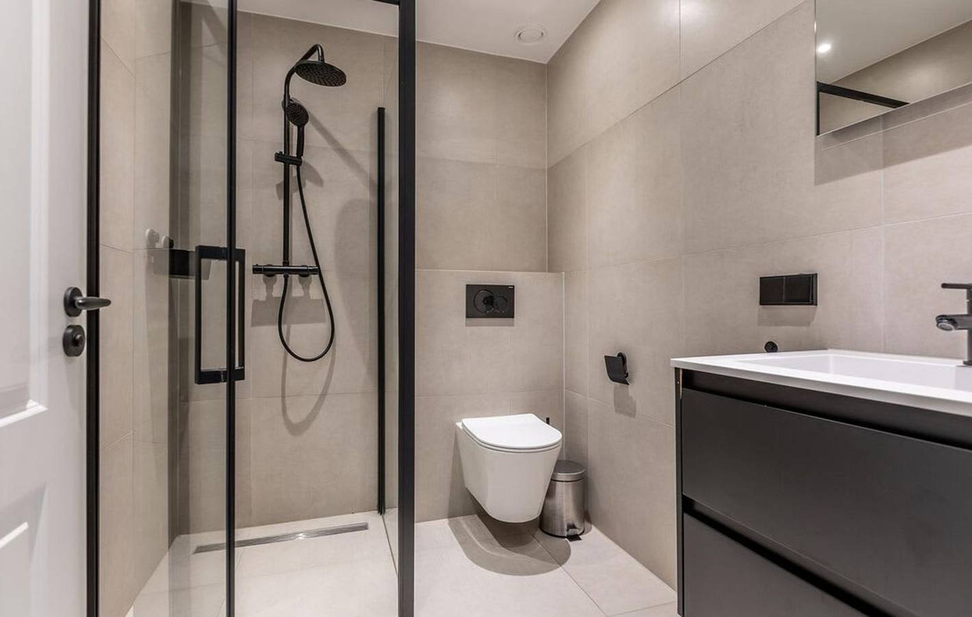 Appartamento intero, Bright Ground-Floor Apartment with Garden in Rotterdam, Olanda Meridionale