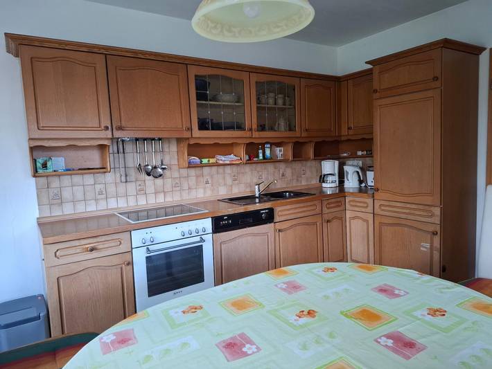 Ganze Wohnung, Fw Körner - Ruhig gelegene Ferienwohnung in Waldnähe mit eigener Terrasse in Zwiesel, Šumava Mountains