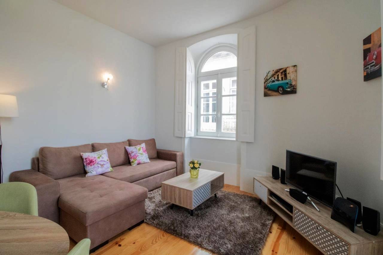 Apartamento inteiro, Passeio da Avenida - Central Avenue Apartment with Elevator in Viana do Castelo, Distrito de Viana do Castelo