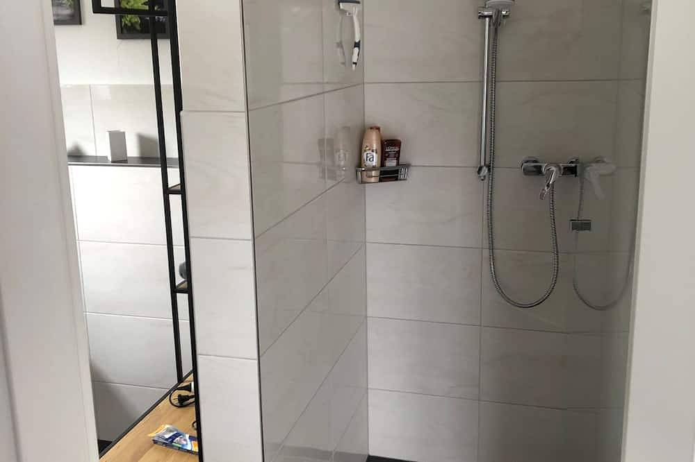 Ganze Wohnung, Fewo4You - Fewo Rhein-Lahn in Lahnstein, Osteifel