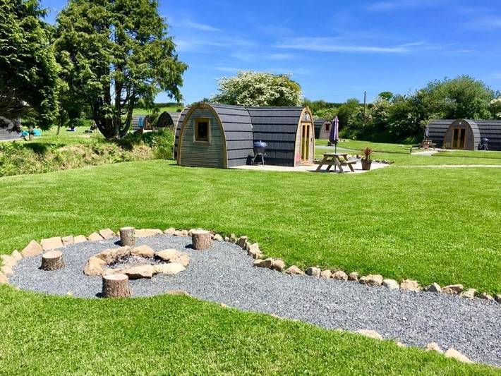 Gîte pour 4 personnes, avec vue et vue sur le lac ainsi que terrasse et jardin dans Constantine - 2