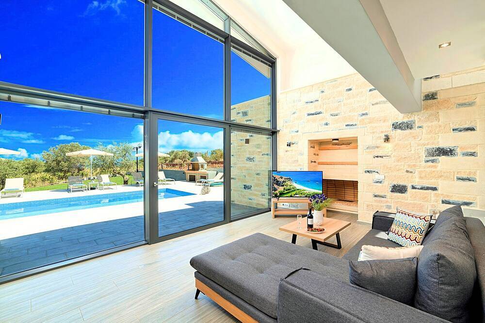 Moonlight Maxima Villa 2 Heated Pools 30 guests in Chania region