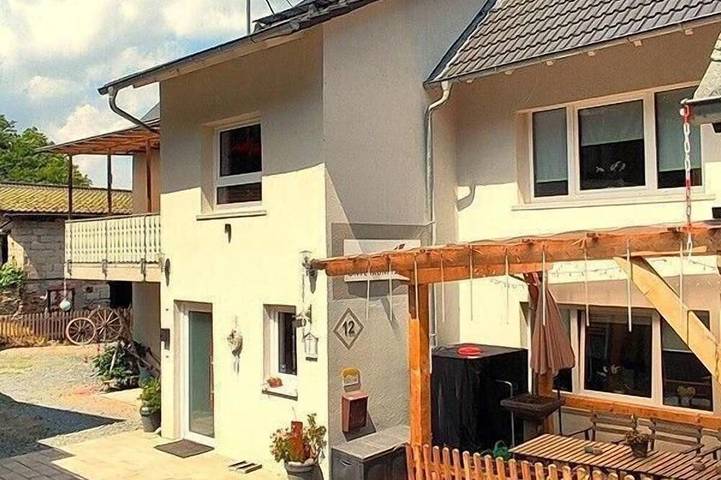 Ferienhaus für 11 Personen, mit Garten und Balkon in Usingen