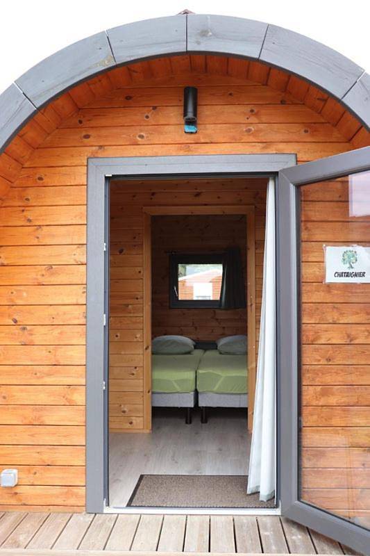 Pods & tonneaux du Haras d'Oakland in Le Mesnil-Thomas, Région de Dreux