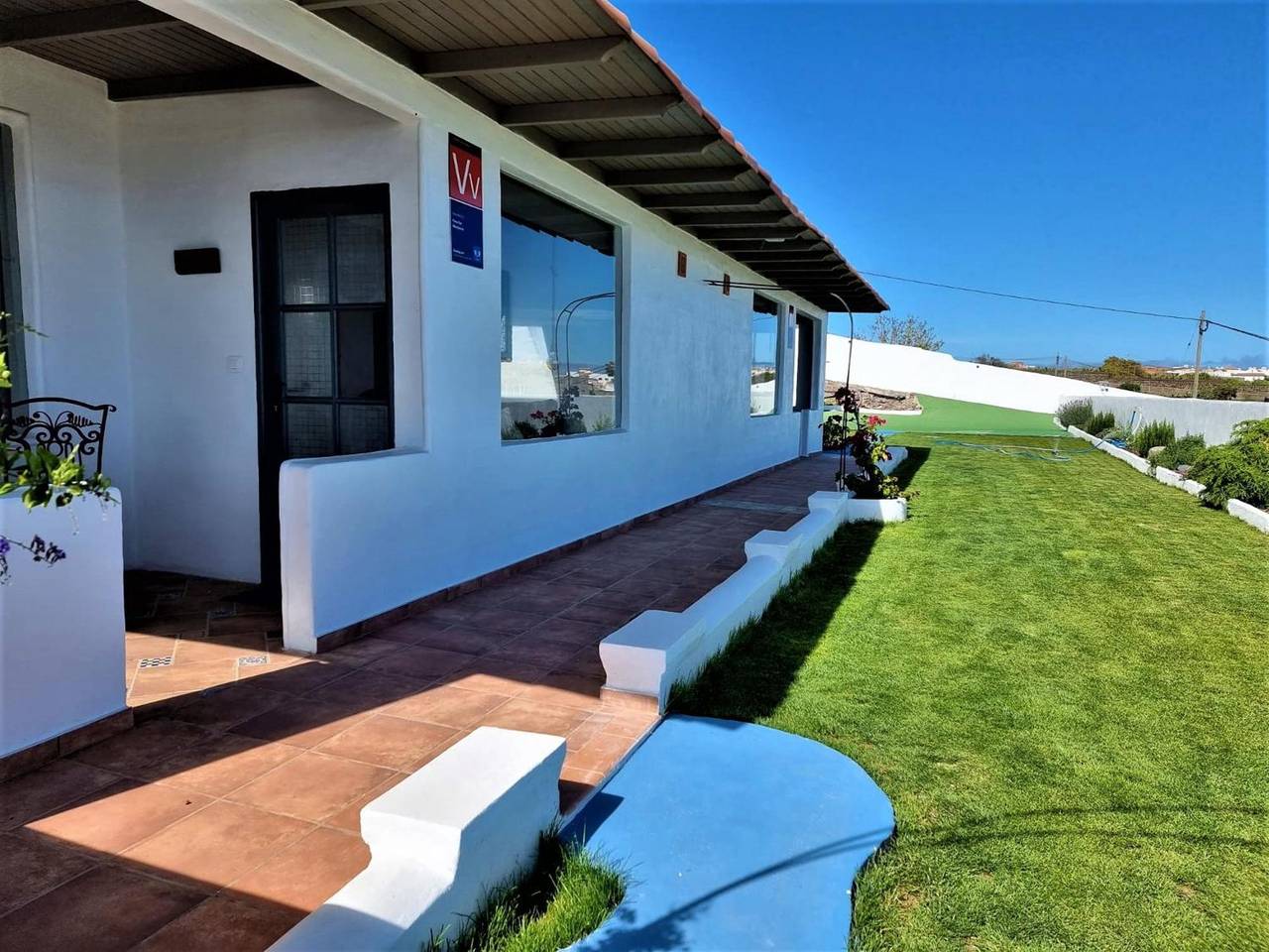 Ganze Wohnung, Ferienwohnung 'Mariposas - Sol' mit Meerblick, Gemeinschaftspool und Wlan in San Bernardo, Los Silos