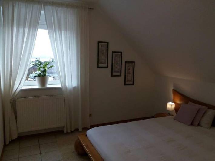 Ferienhaus für 4 Personen, mit Terrasse und Garten in Bromskirchen - 2