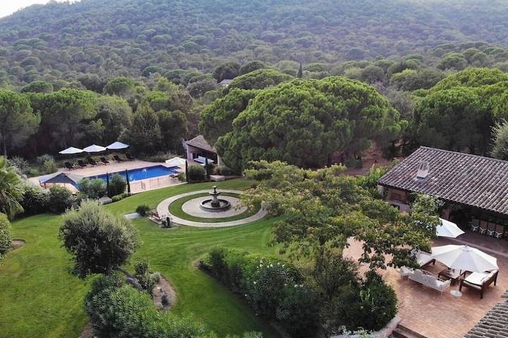 Ferienhaus für 14 Personen, mit Balkon und Garten in Ramatuelle