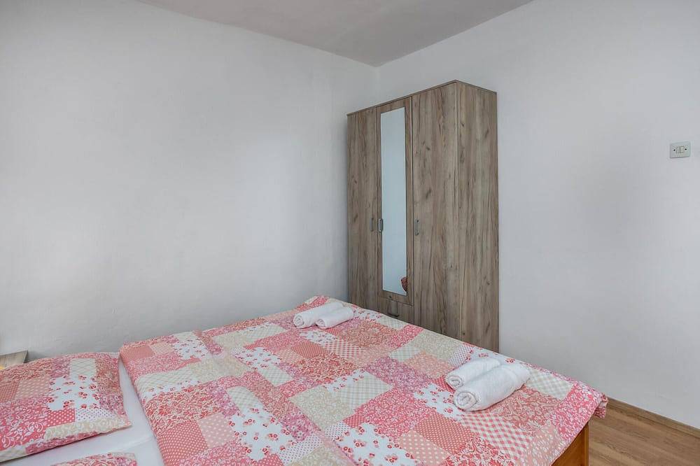 1 bedroom cozy home in Donji Zagon in Novi Vinodolski, Primorje-Gorski Kotar