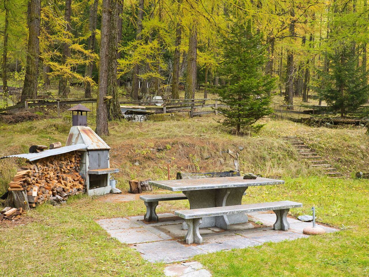 Lätthaus Rot - Lätthaus Rot 37.1 in Täsch, Walliser Alpen