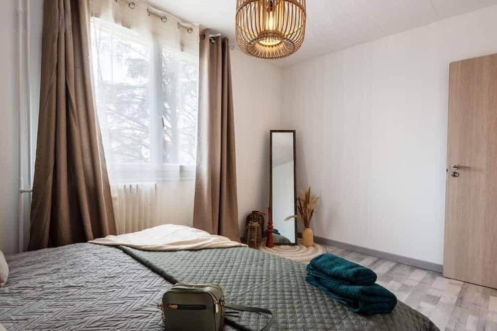 Entire apartment, Charmant Appartement Familial Aux Portes de L'ardèche in Guilherand-Granges, Tournon-sur-Rhône region