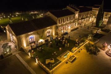 Gîte pour 20 Personnes dans Arles, Parc naturel régional de Camargue, Photo 3