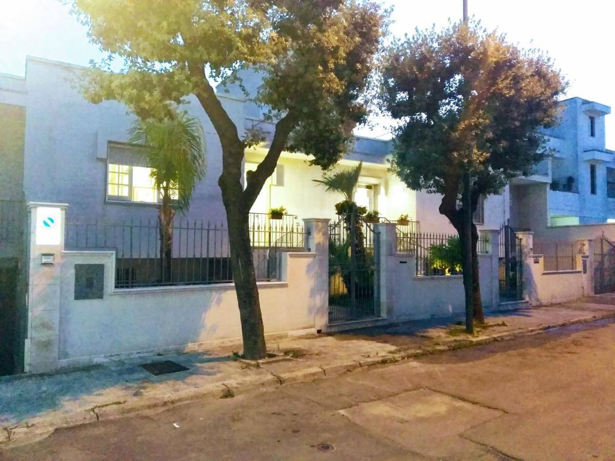 Casa Paradiso in Veglie, Provincia di Lecce