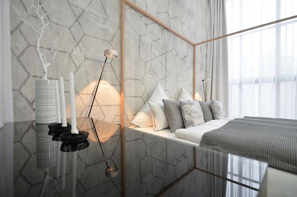 Entire apartment, Luxury Design-Apartment \"Omaruru\" in the center of Munich in Munich Ludwigsvorstadt, Munich