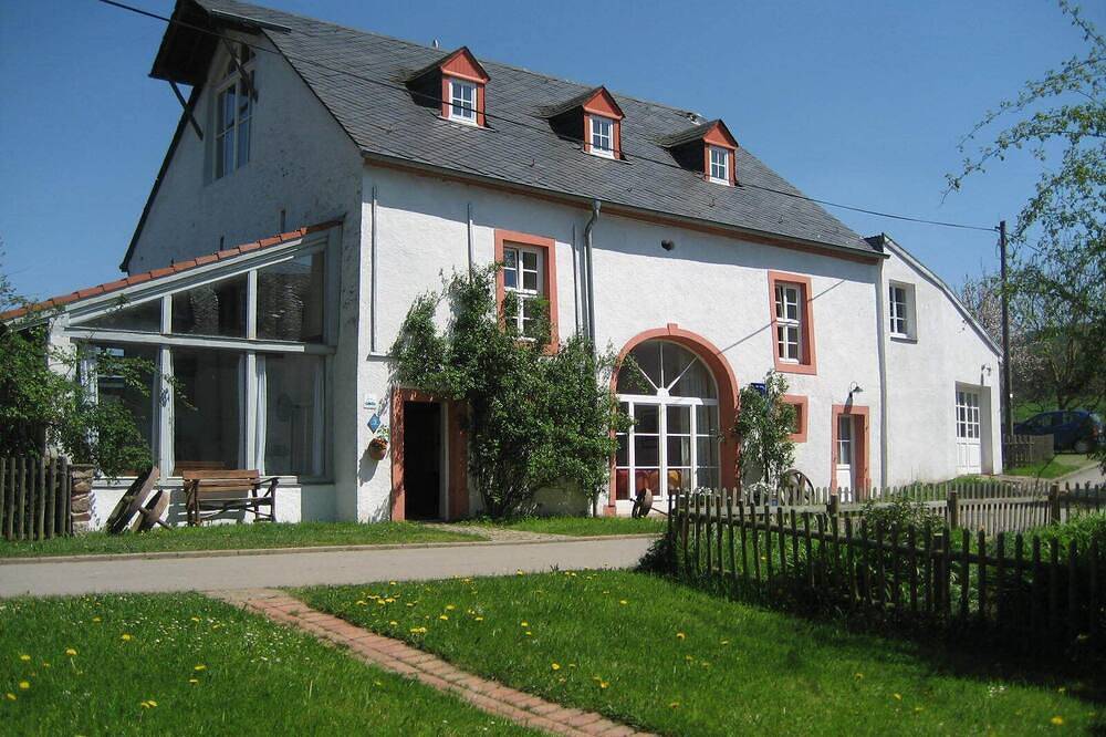 Garten, Spielplatz, Boulebahn, Bio-Koch, familienfreundlich, behindertengerecht in Hentern, Landkreis Trier-Saarburg