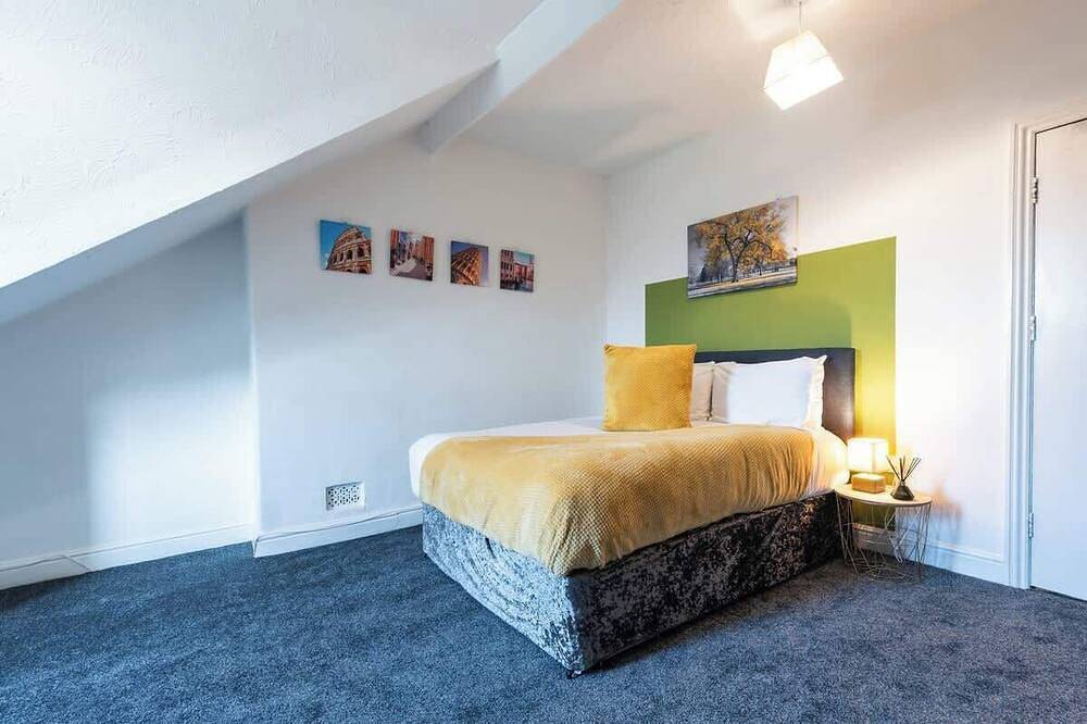 Hull Largest 6 Bedrooms House in Kingston-upon-Hull, Yorkshire and the Humber