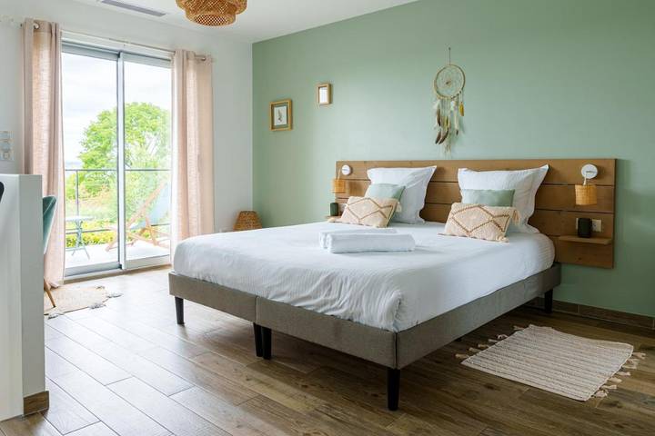 Gîte pour 2 personnes, avec jardin et sauna à Saint-Prix (Val-d'Oise)