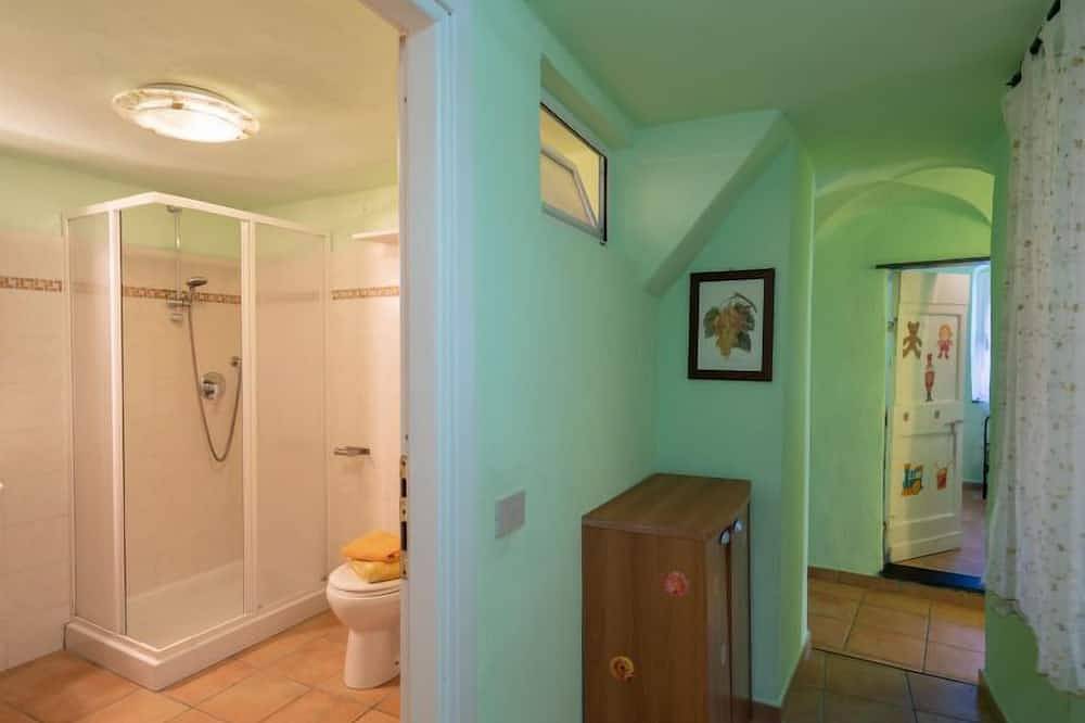 Ganze Wohnung, Ferienwohnung Verde in Vasia, Riviera di Ponente