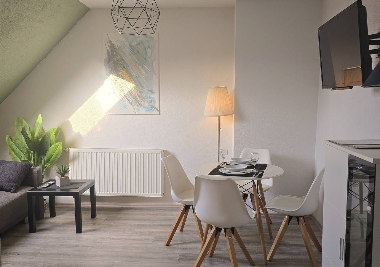 Ganze Wohnung, Apartment „Flora Modern Living“ mit Wlan in Meiderich/Beeck, Duisburg