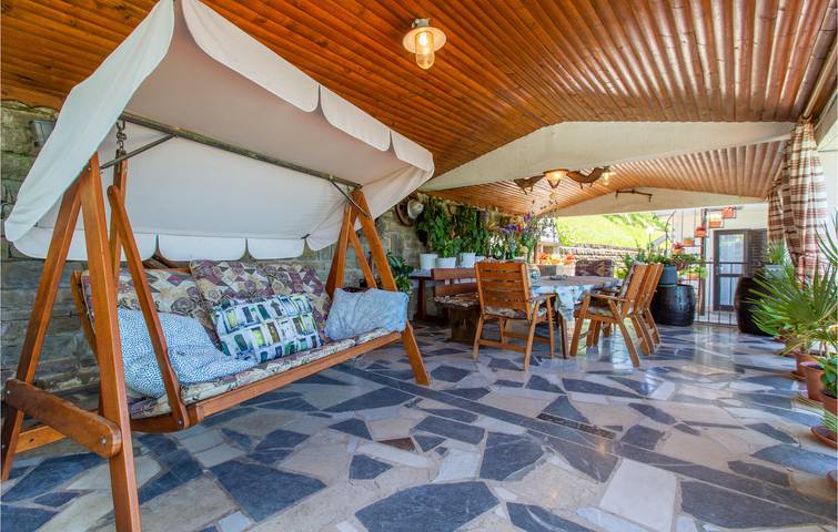 Gîte pour 5 personnes, avec terrasse à Piran - 4
