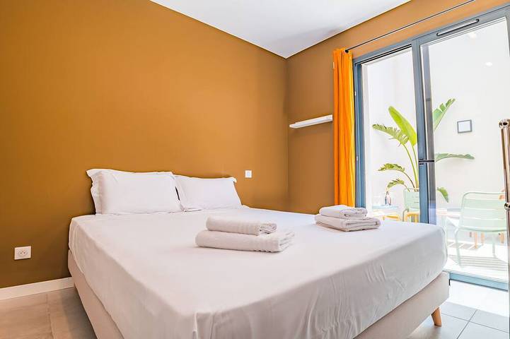 Villa Parenthèse - Elegance & Comfort - Air Conditioning in Perpignan, Mediterranean Coast (France)