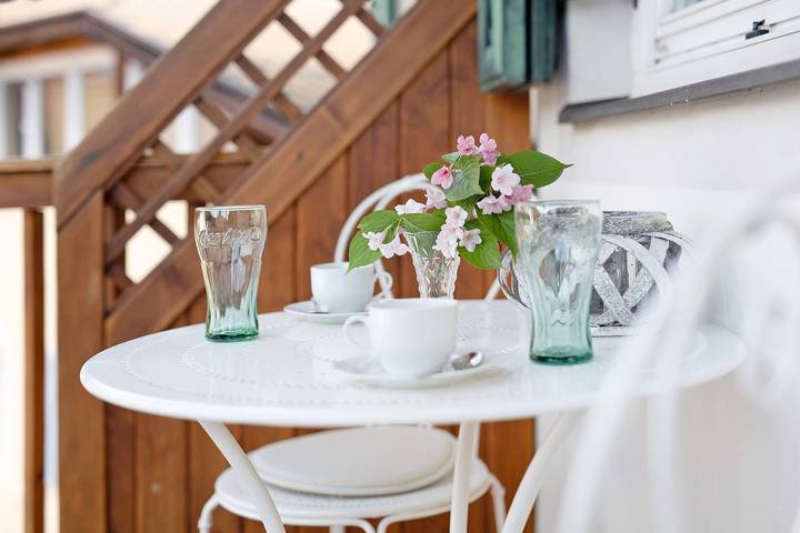 Appartamento intero, Appartamento vacanze "Wally" con vista sulle montagne, balcone e Wi-Fi in San Michele, Appiano