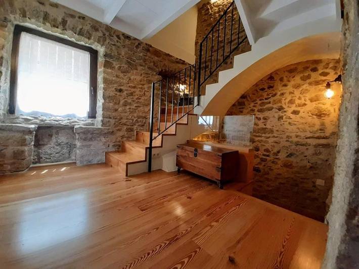 Casa rural para 8 personas, con jardín en Monells