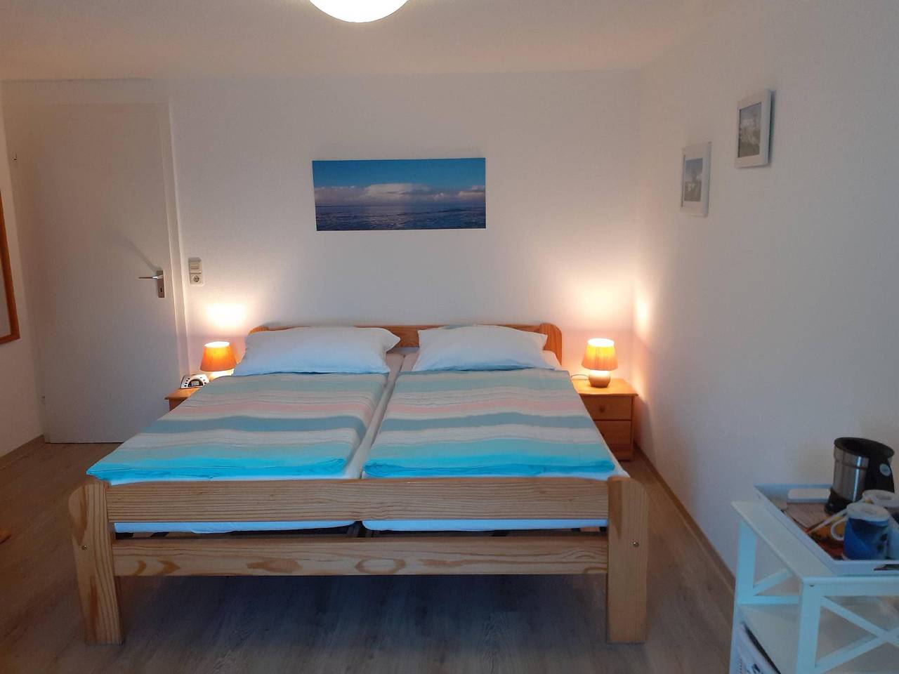 Gästezimmer mit Frühstück im Obergeschoss in Pilsum, Krummhörn