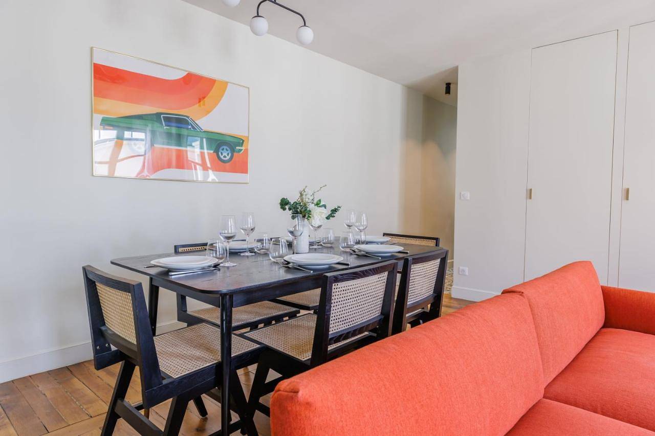 Appartement entier, Colourful oasis heart of Rive Gauche - Bon Marché in Paris, Île de France