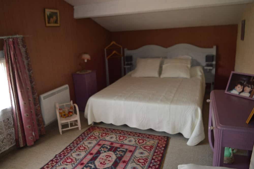 Ganze Wohnung, Villa In The Hills Near Aix-En-Provence in Cabriès, Mittelmeerküste (Frankreich)