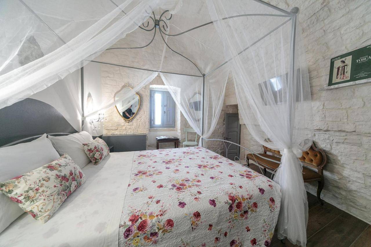 Double Room with Balcony in Locorotondo, Provincia di Bari